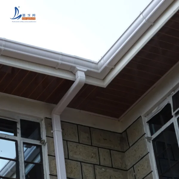 Anti-Yellow PVC Rain Gutter White Color Roof Drain Pipe Connector