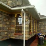 China Manufacture PVC Rain Gutter Roof Drain Product Plastic Roofing Material Rainwater Downspout
