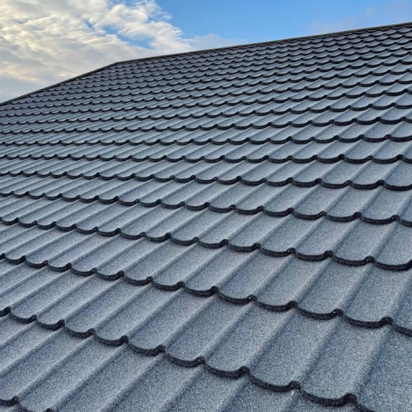 High-Quality Waterproof and Corrosion Resistance Stone Coated Roof Tiles for Villas