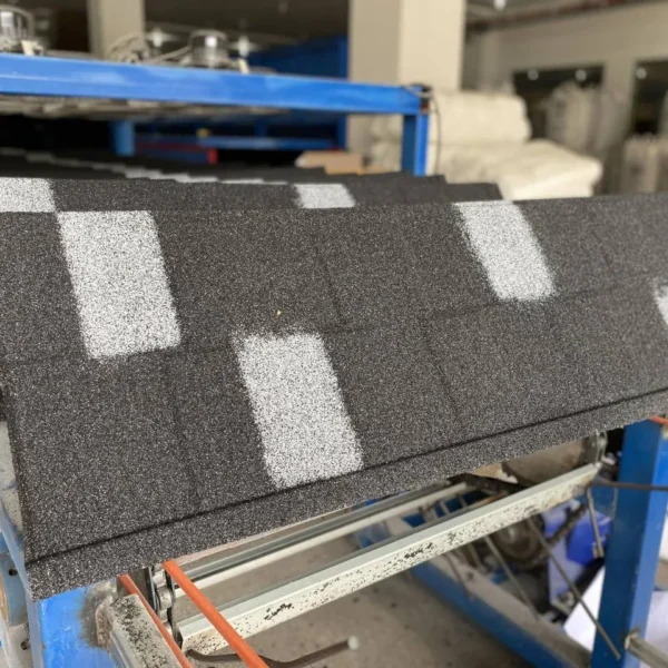 Wholesale Prices Bond Tile Roofing Building Materials Aluminum Zinc Sheet Stone Coated Roof Tile